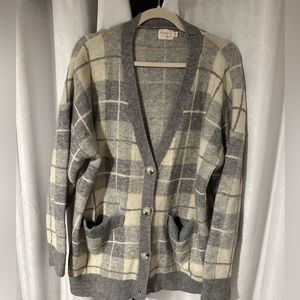 Dreamers by debut cardigan Women’s size M/L